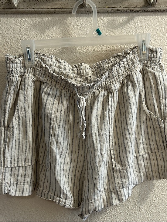 Time and Tru Pants - Time & True Linen Shorts